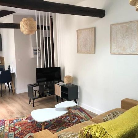 Appartement En Coeur De Ville Ανζέρ Εξωτερικό φωτογραφία